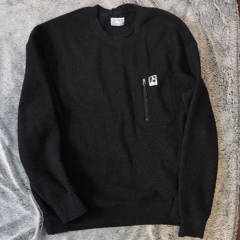 Frank & Oak Black Crewneck Fleece